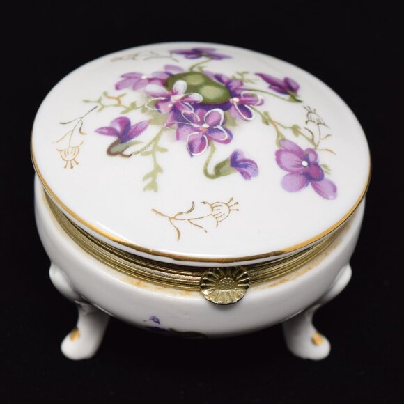VTG Trinket Box Footed Purple Violets Porcelain Hand Painted Gold Hinge Round - Picture 13 of 16